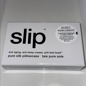 SLIP Pure Silk ANTI-AGING, ANTI-SLEEP CREASE, ANTI-BED HEAD, Pillowcase